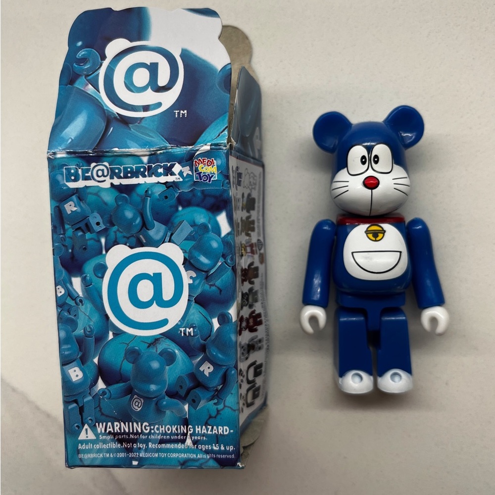 Bearbrick Doraemon 100%